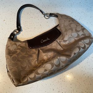 Coach Signature Shoulder Bag